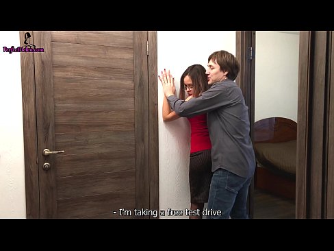 ❤️ Тачаангуй Реалтор Дуртай Jerks Түүний Pussy болон Зөндөө үед Худалдах Түүний Орон сууц - Krempai ❌ Порно видео манайд